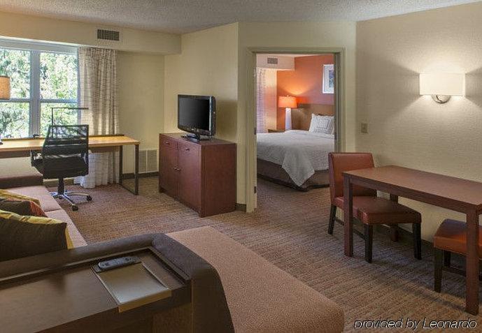Residence Inn Indianapolis Airport Buitenkant foto